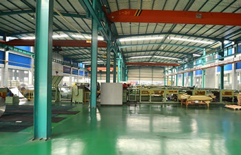 New steel plate shearing line 